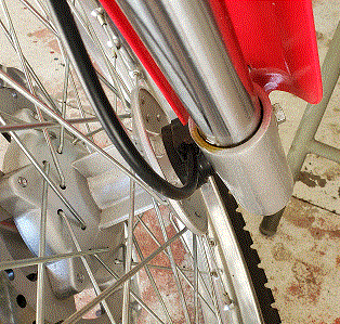 Leaking Right Fork
