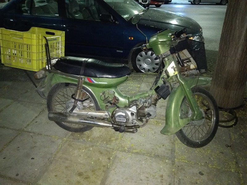 Not mine, but obviously still going strong after 30+ years since it was new. Not a spec of rust on it! The plastic that covered the engine however is long-gone, as is "tradition" with this sort of bikes.
